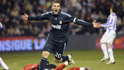 开云体育移动版-“青少年足球训练体系全面深化，培养未来精英”，青少年足球训练大纲 中国足协